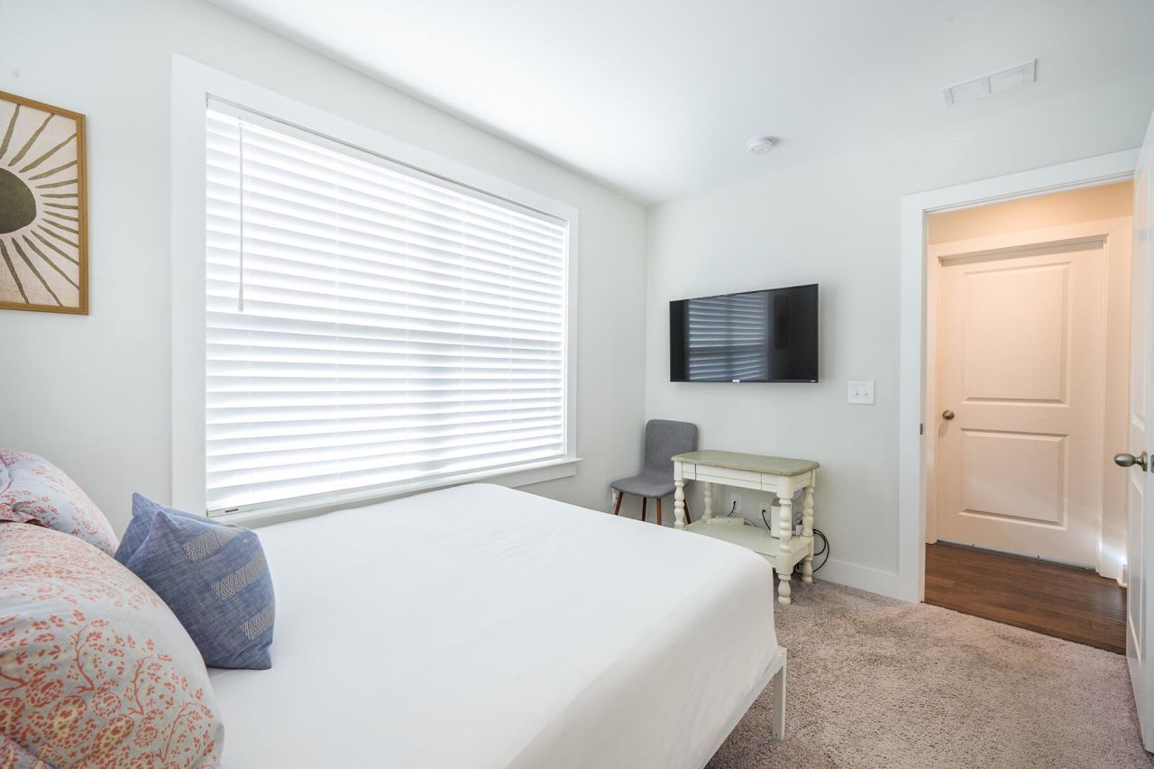 1242 Schirmer Avenue Photo 34