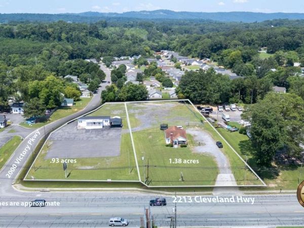 2213 Cleveland Highway, Dalton, GA 30721