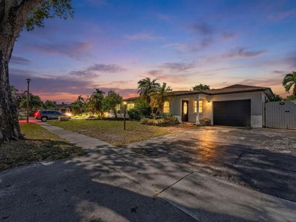 5313 SW 103rd Avenue Avenue, Cooper City, FL 33328