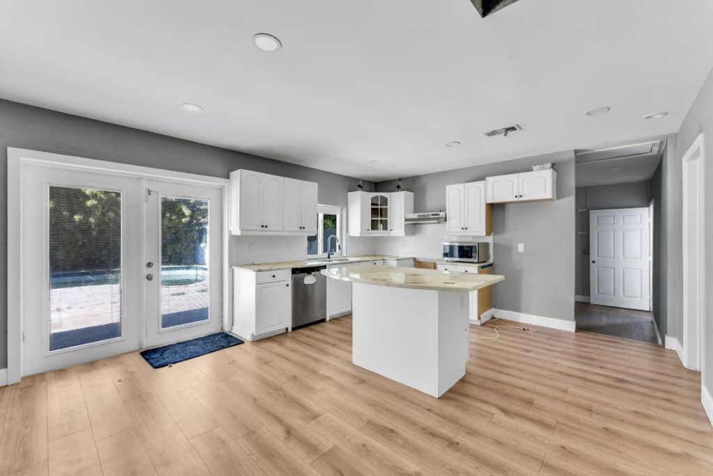 5313 SW 103rd Avenue Avenue, Cooper City, FL 33328 Photo