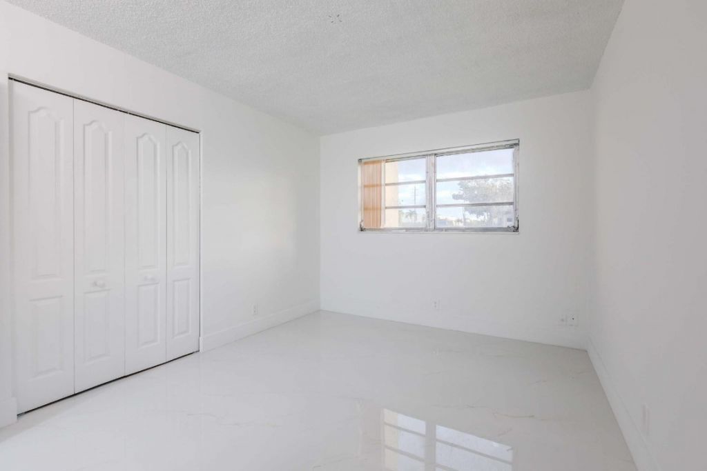 2401 NW 41st Avenue, Unit 101, Lauderhill, FL 33313 Photo