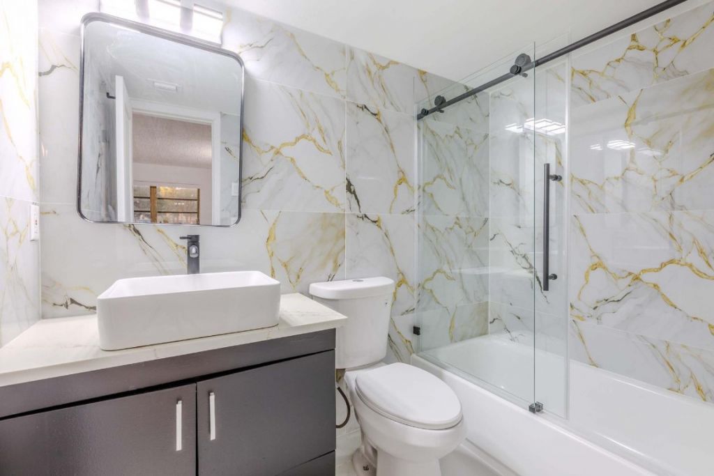 2401 NW 41st Avenue, Unit 101, Lauderhill, FL 33313 Photo