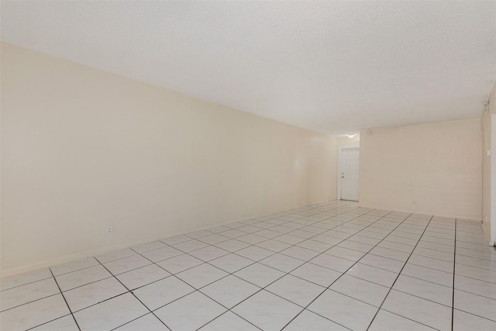 10201 NW 35th Street, Coral Springs, FL 33065 Photo