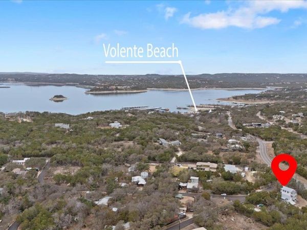 7705 Debbie DR, Volente, TX 78641