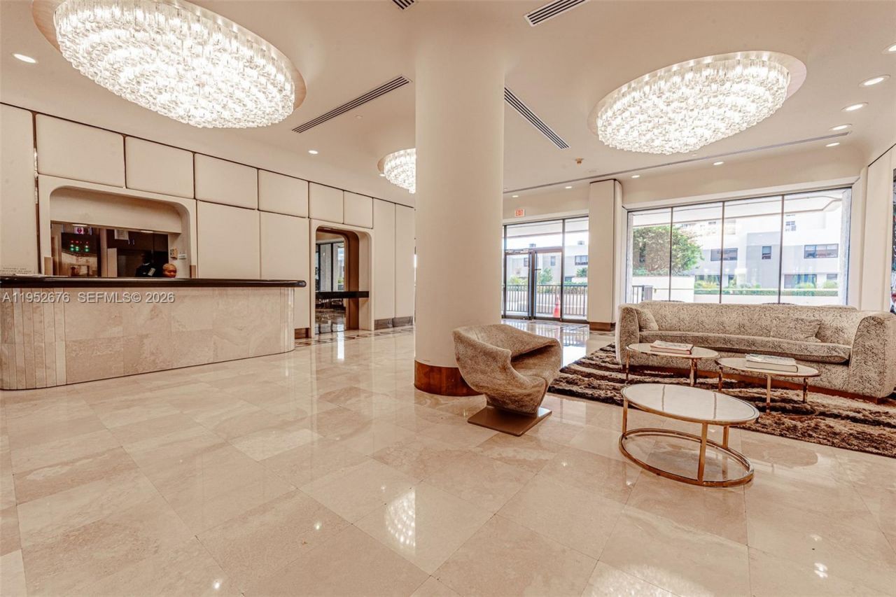 1800 NE 114th St, Unit 909, Miami, FL 33181 Photo