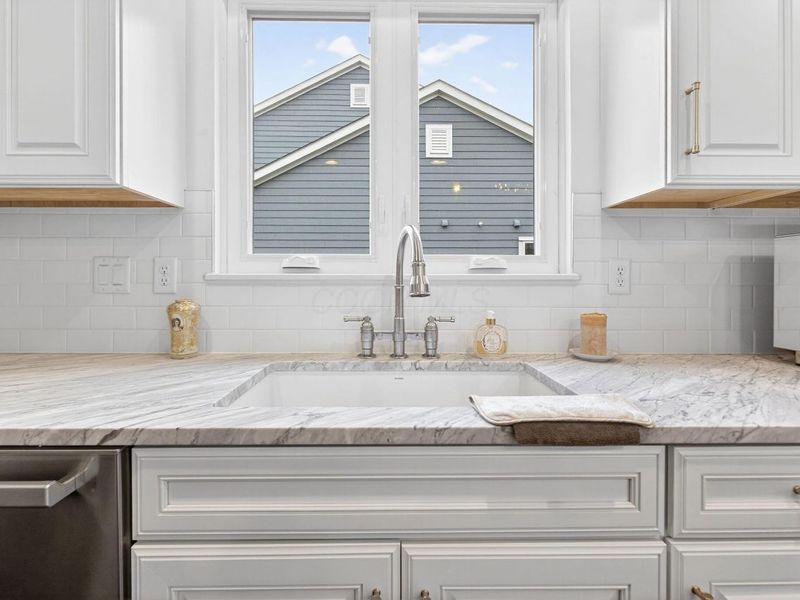 7387 Grafton Lane, Galena, OH 43021 Photo 6