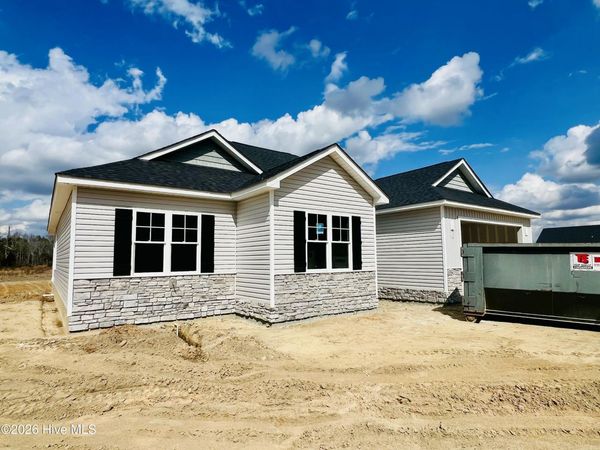 313 Creeks Edge Drive, Pikeville, NC 27863