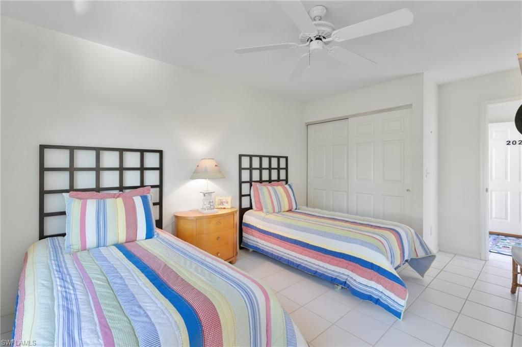768 Wiggins Lake Dr, Unit 202, Naples, FL 34110 Photo