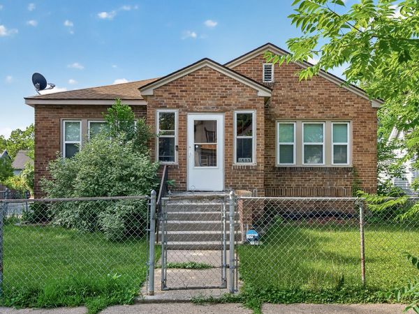 1801 3rd Avenue N, Minneapolis, MN 55405