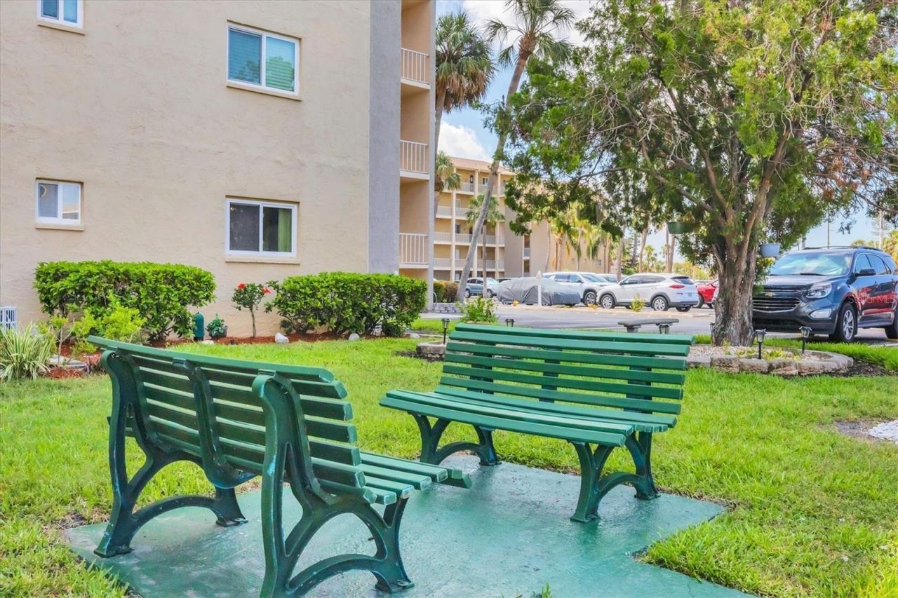 3534 Lake Bayshore Drive, Unit K118, Bradenton, FL 34205 Photo