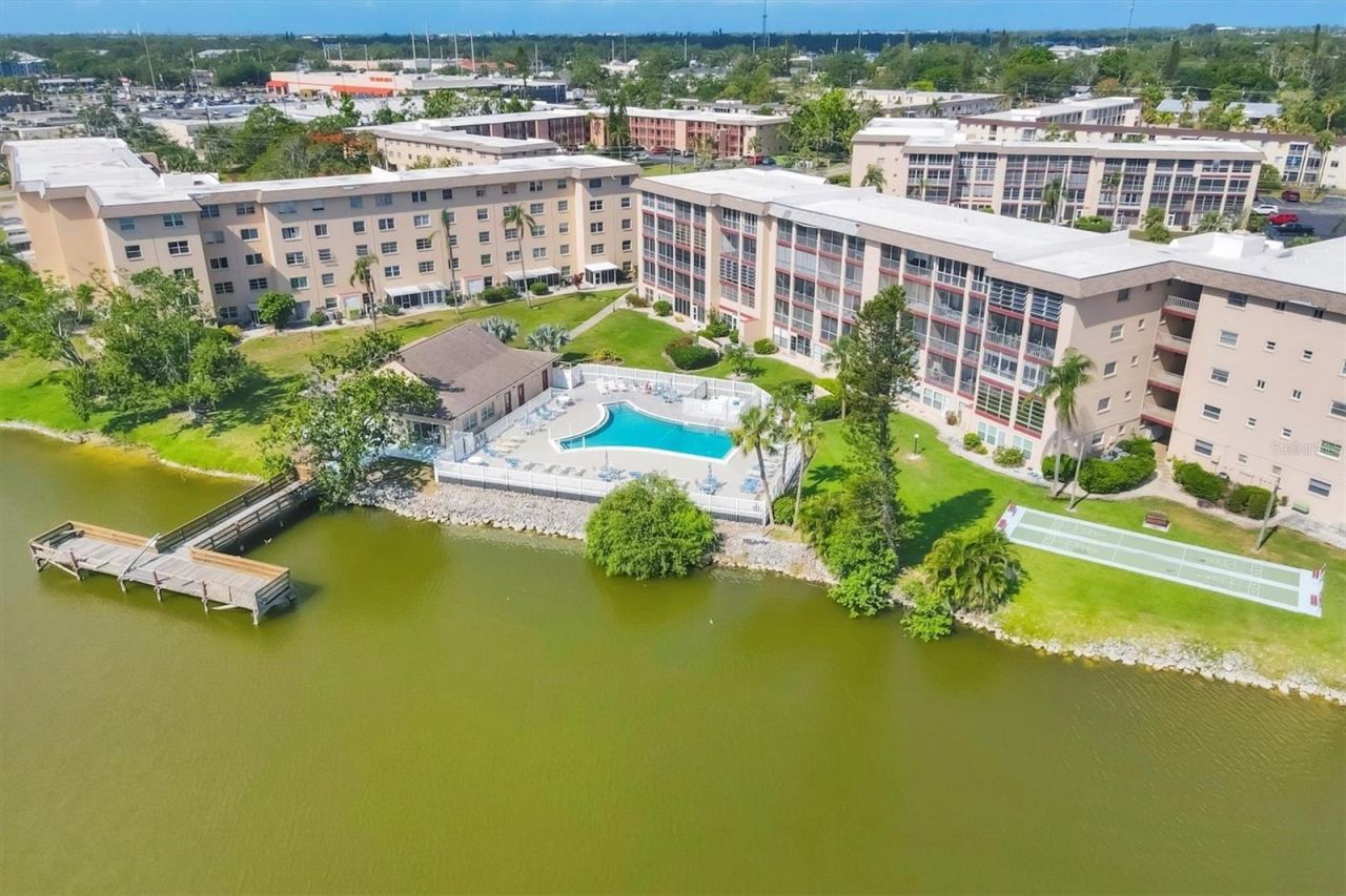 3534 Lake Bayshore Drive, Unit K118, Bradenton, FL 34205 Photo