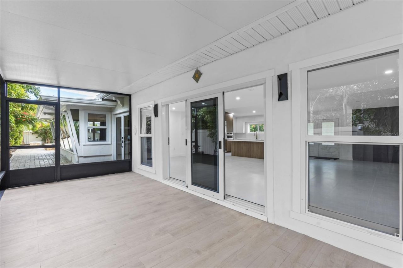 131 Toledo Way Ne, Saint Petersburg, FL 33704 Photo