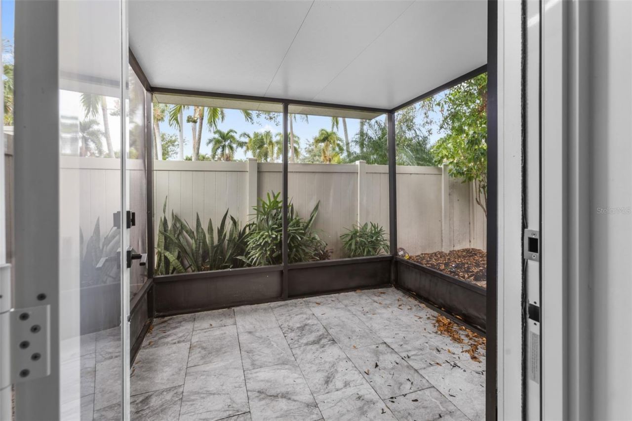 131 Toledo Way Ne, Saint Petersburg, FL 33704 Photo