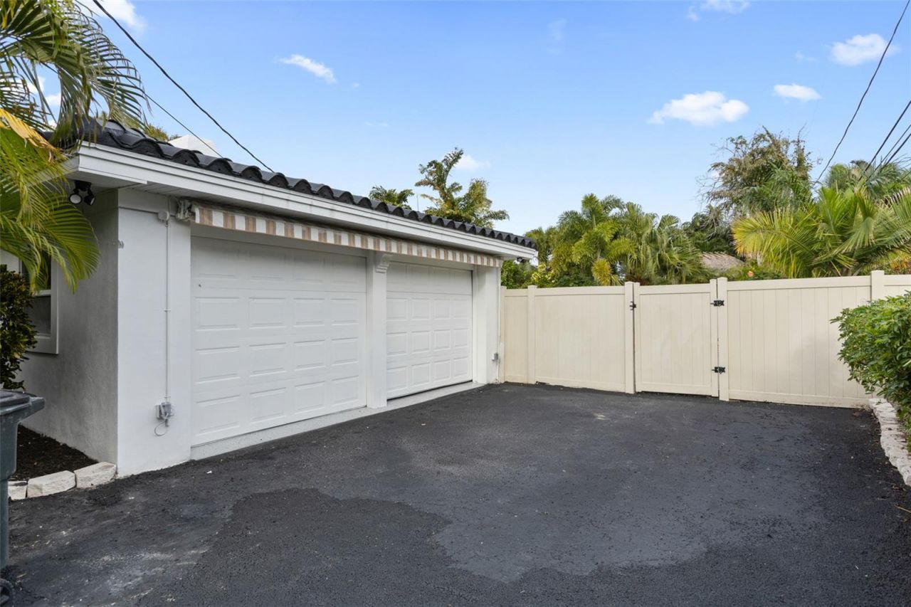 131 Toledo Way Ne, Saint Petersburg, FL 33704 Photo