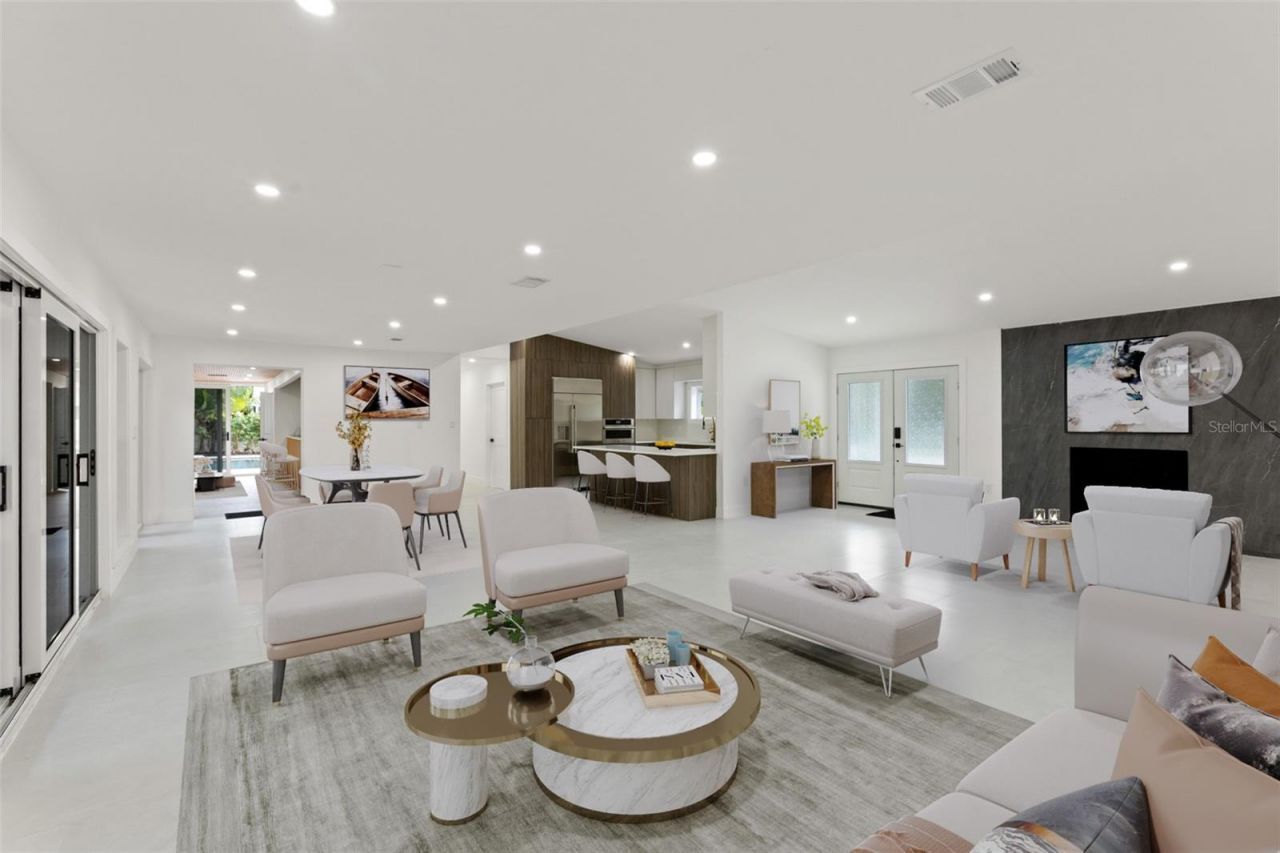 131 Toledo Way Ne, Saint Petersburg, FL 33704 Photo