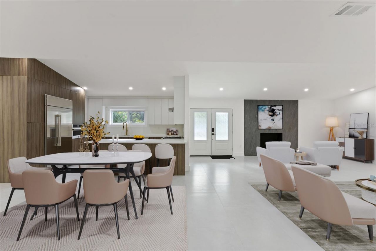 131 Toledo Way Ne, Saint Petersburg, FL 33704 Photo