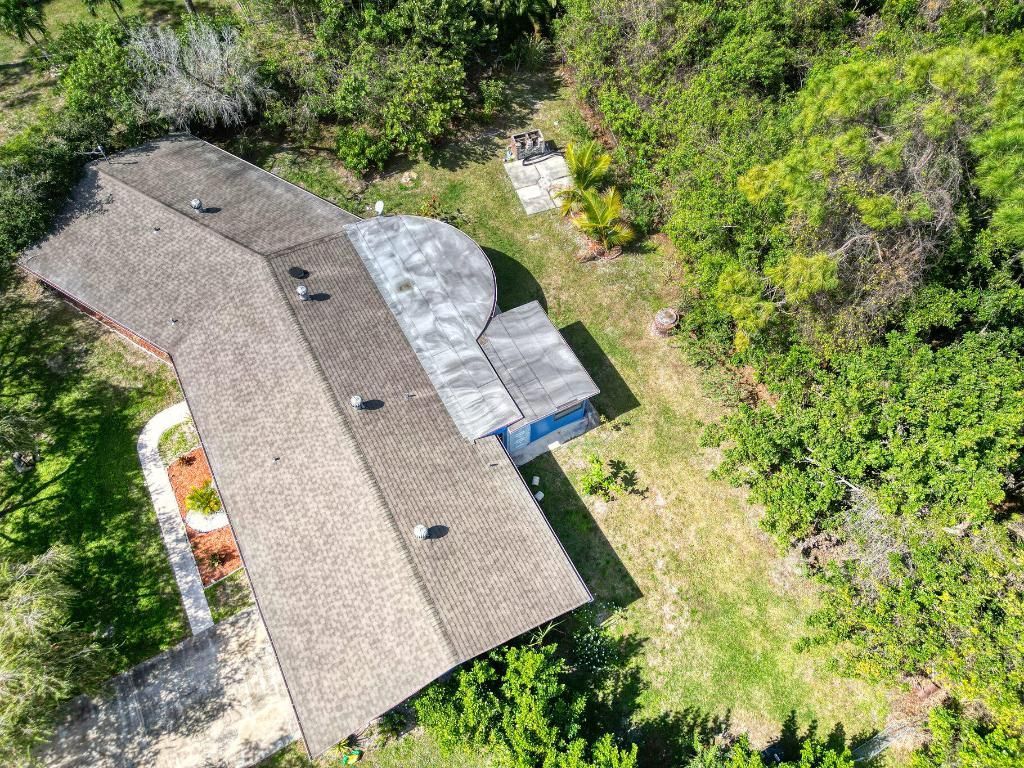 213 SE Eyerly Avenue, Port Saint Lucie, FL 34983 Photo