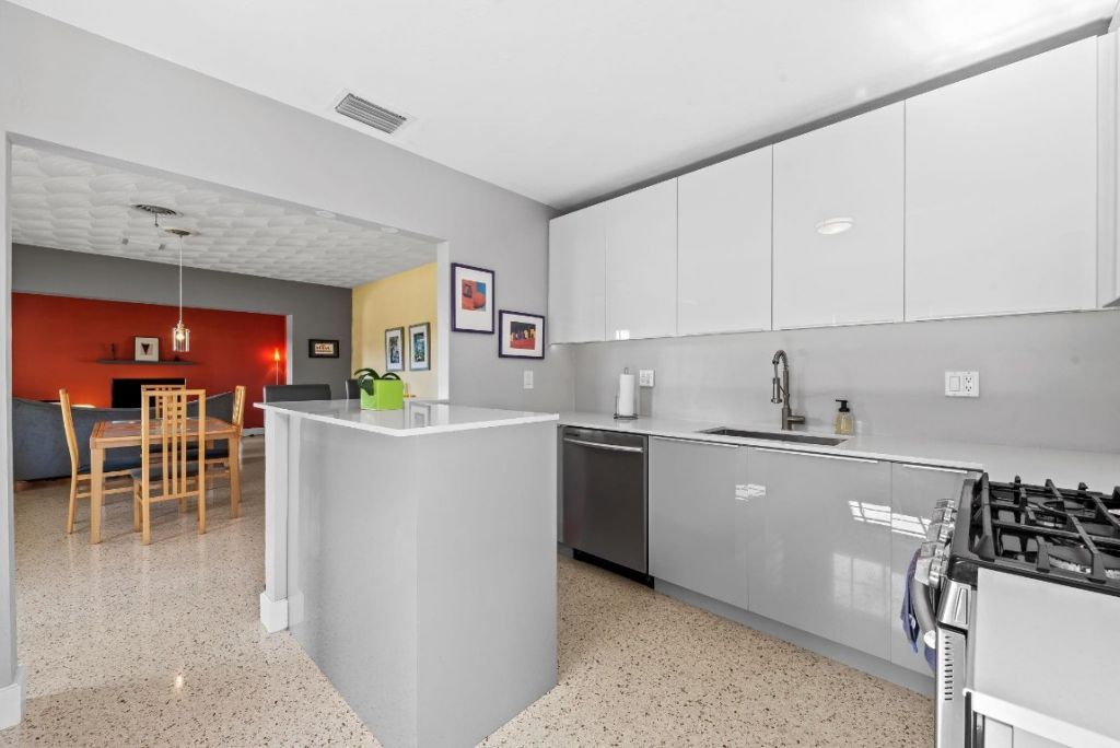 1175 Grant Street, Hollywood, FL 33019 Photo