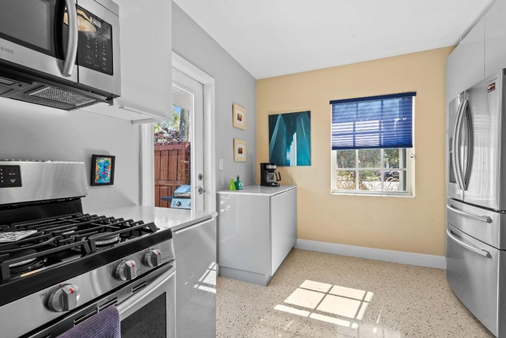 1175 Grant Street, Hollywood, FL 33019 Photo