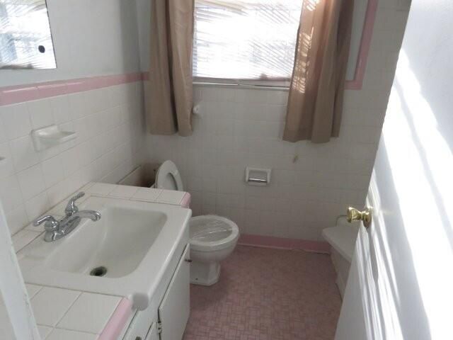 520 Cedar Lane Photo 13