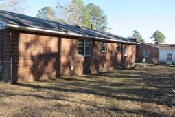 520 Cedar Lane photo 4