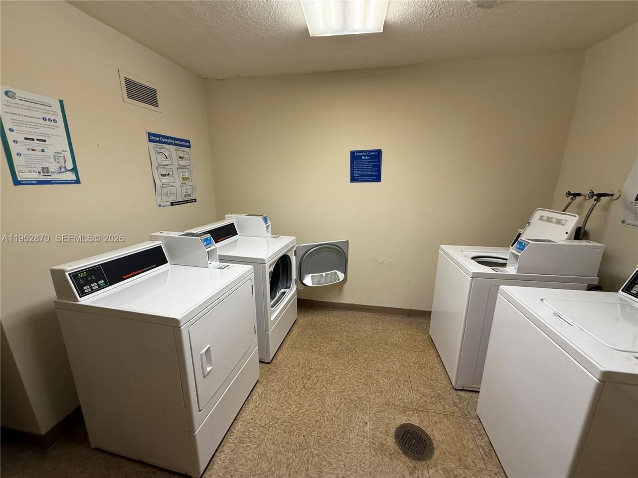 2780 NE 183rd St , Unit 2107, Aventura, FL 33160 Photo