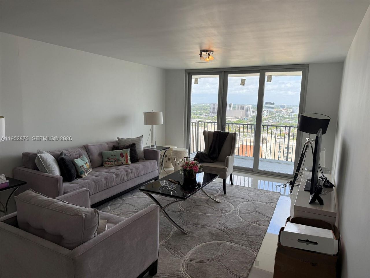 2780 NE 183rd St , Unit 2107, Aventura, FL 33160 Photo