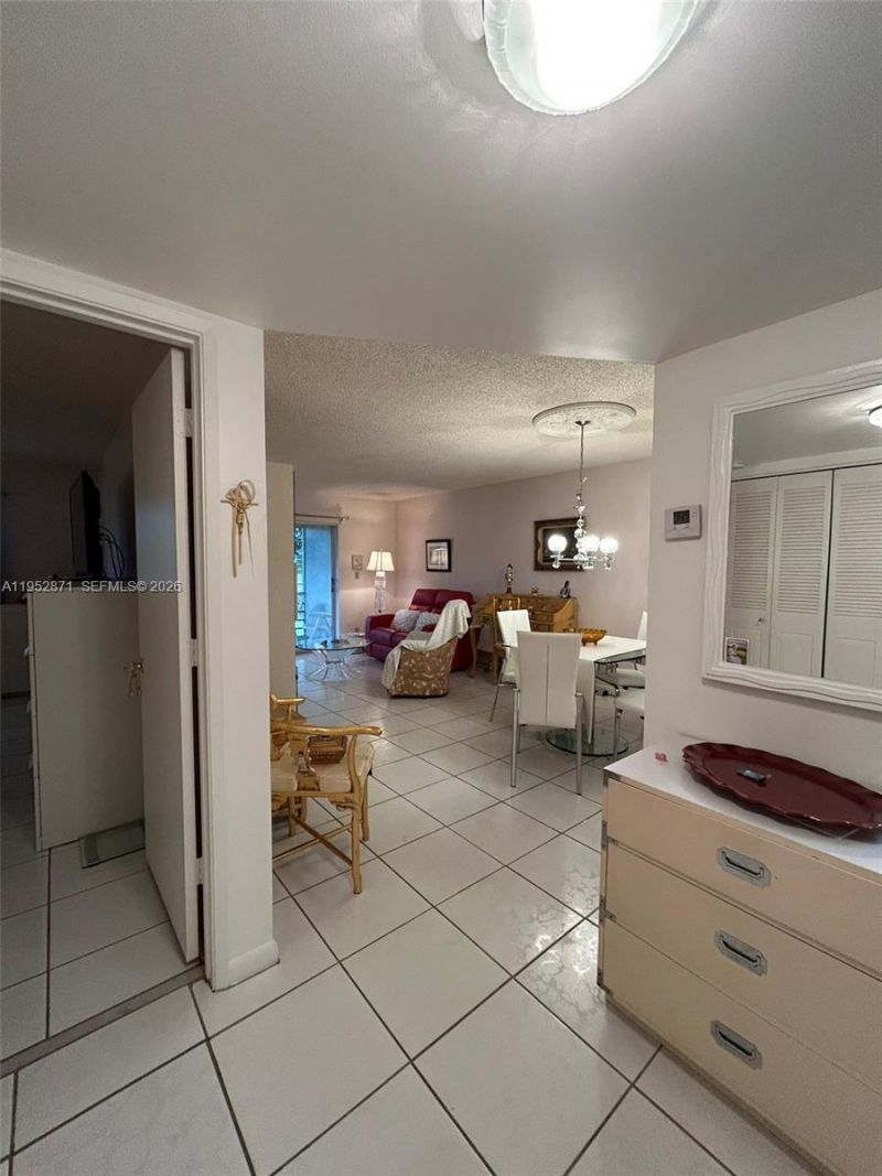 5640 SW 3rd Pl, Unit 212, Margate, FL 33068 Photo