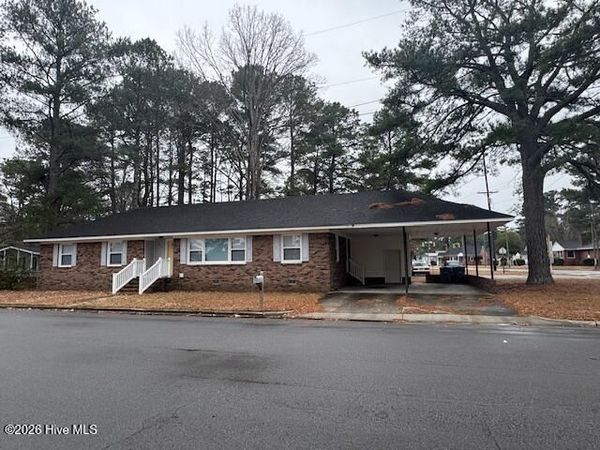 521 N Fairview Road, Rocky Mount, NC 27801