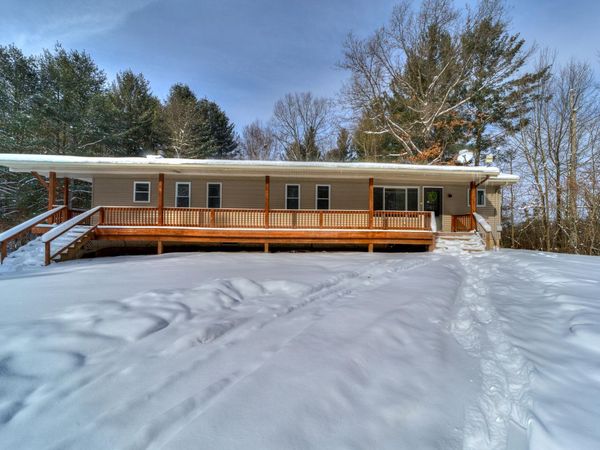 13095 19 Mile Road NE, Gowen, MI 49326