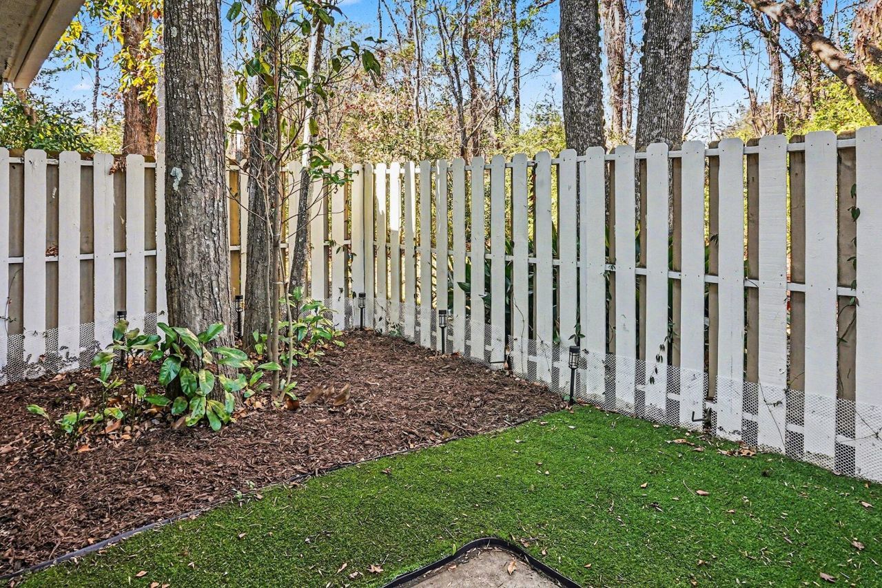 1752 Parc Vue Photo 25