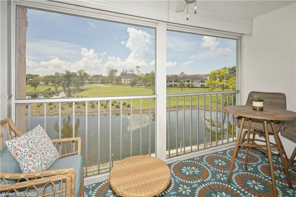 190 Turtle Lake Ct, Unit 311, Naples, FL 34105 Photo