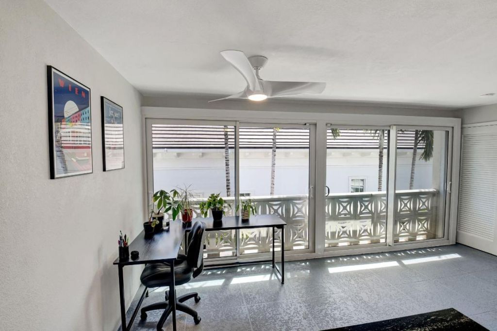 201 Venetian Drive, Unit 4, Delray Beach, FL 33483 Photo