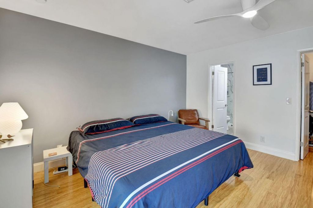 201 Venetian Drive, Unit 4, Delray Beach, FL 33483 Photo