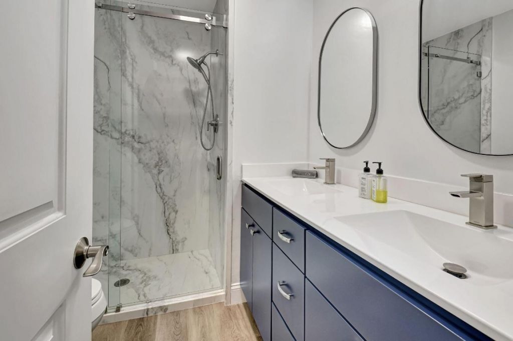 201 Venetian Drive, Unit 4, Delray Beach, FL 33483 Photo