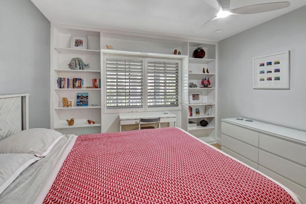 201 Venetian Drive, Unit 4, Delray Beach, FL 33483 Photo