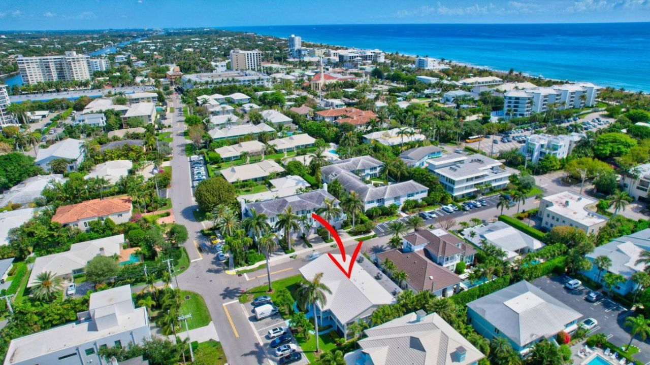 201 Venetian Drive, Unit 4, Delray Beach, FL 33483 Photo