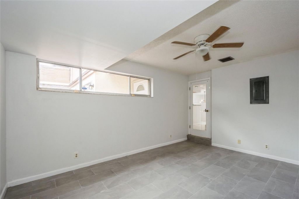 8208 NW 8th Place, Unit 4, Fort Lauderdale, FL 33324 Photo