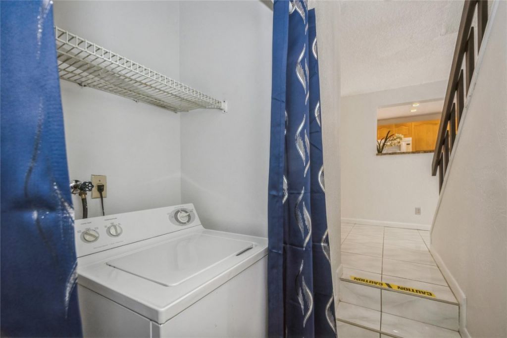 8208 NW 8th Place, Unit 4, Fort Lauderdale, FL 33324 Photo