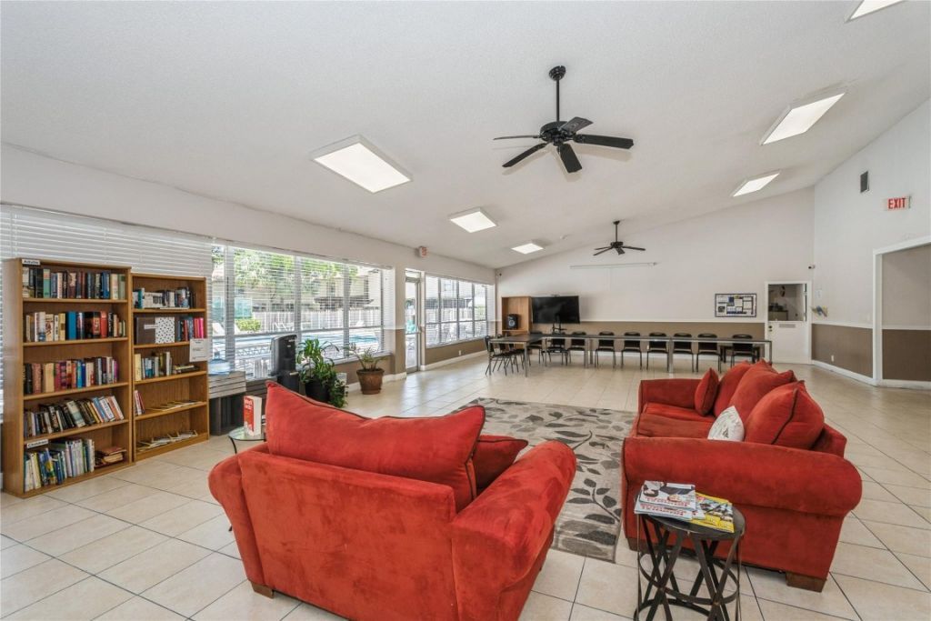 8208 NW 8th Place, Unit 4, Fort Lauderdale, FL 33324 Photo