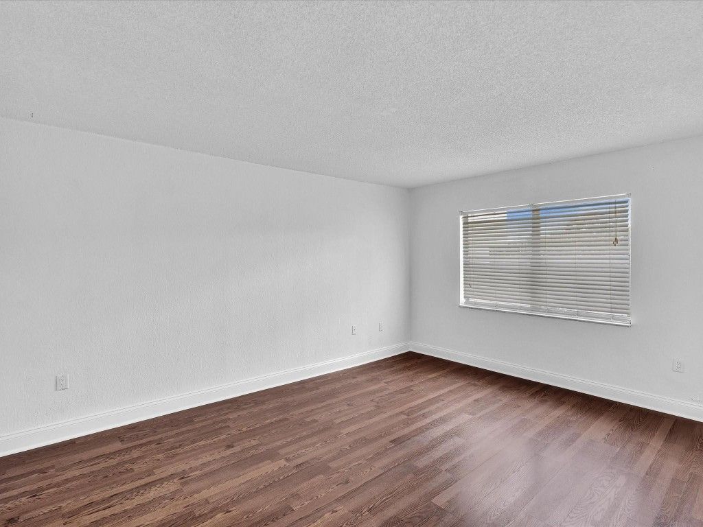 4255 N University Drive, Unit 308, Sunrise, FL 33351 Photo