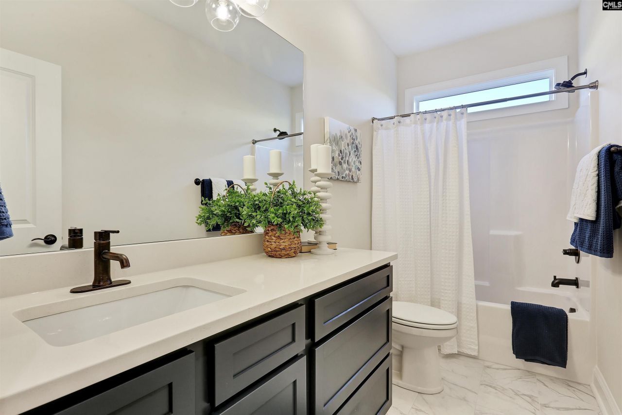 520 Hacienda Court Photo 10