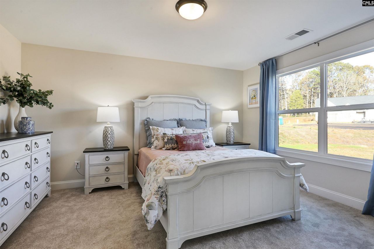 520 Hacienda Court Photo 12