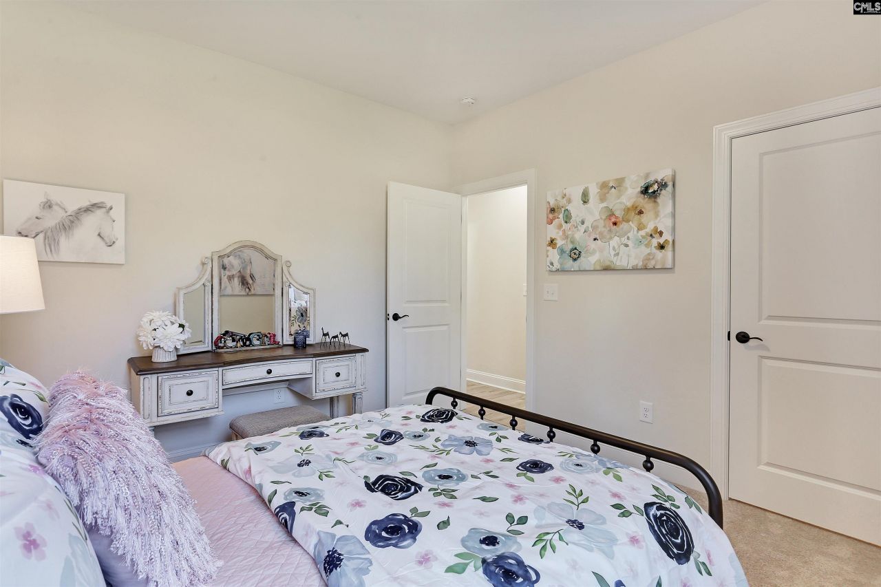 520 Hacienda Court Photo 25