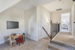 520 Hacienda Court photo 4