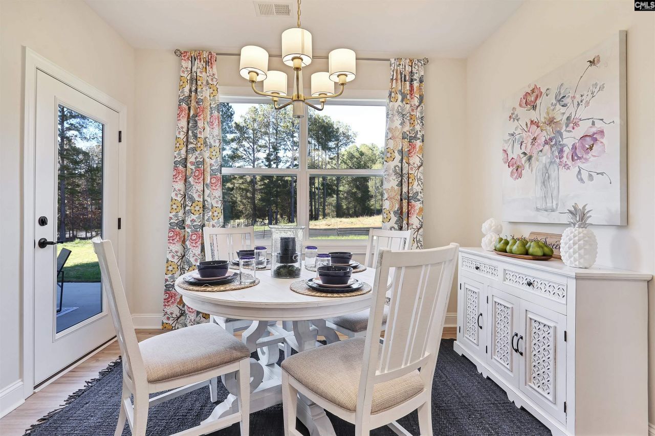 520 Hacienda Court Photo 5