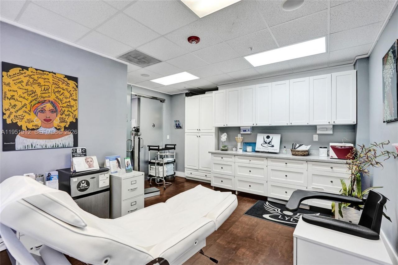 7374 SW 93rd Ave, Unit B, Miami, FL 33173 Photo