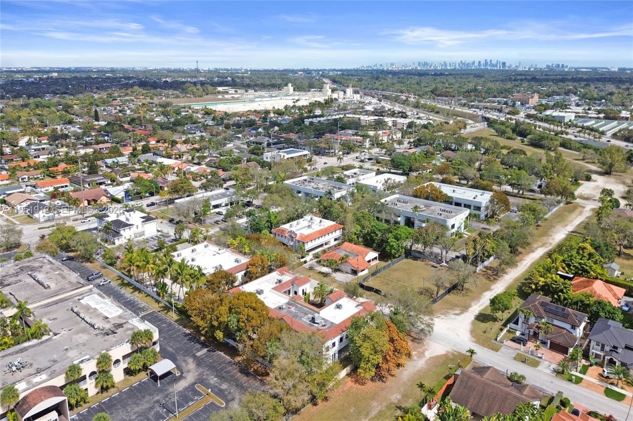 7374 SW 93rd Ave, Unit B, Miami, FL 33173 Photo