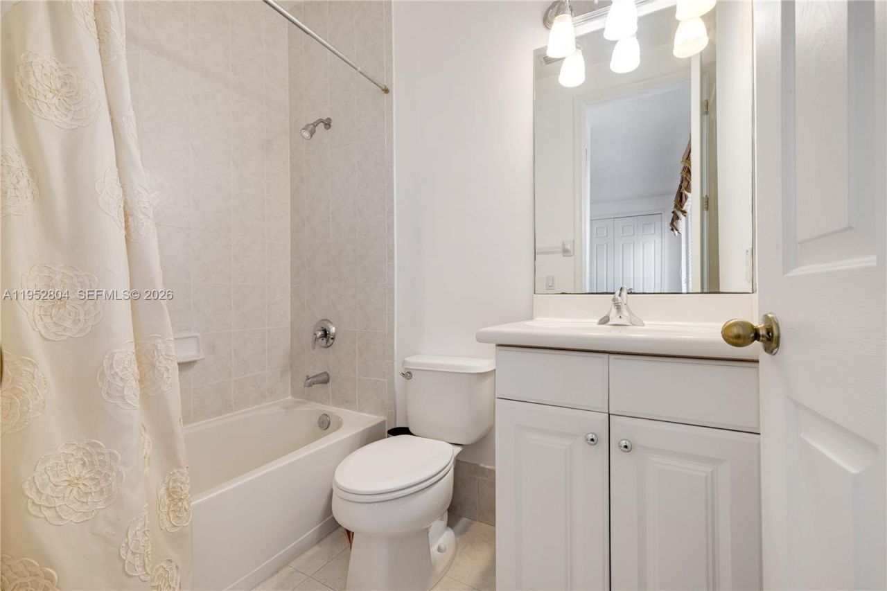 19086 SW 76th Ave , Cutler Bay, FL 33157 Photo