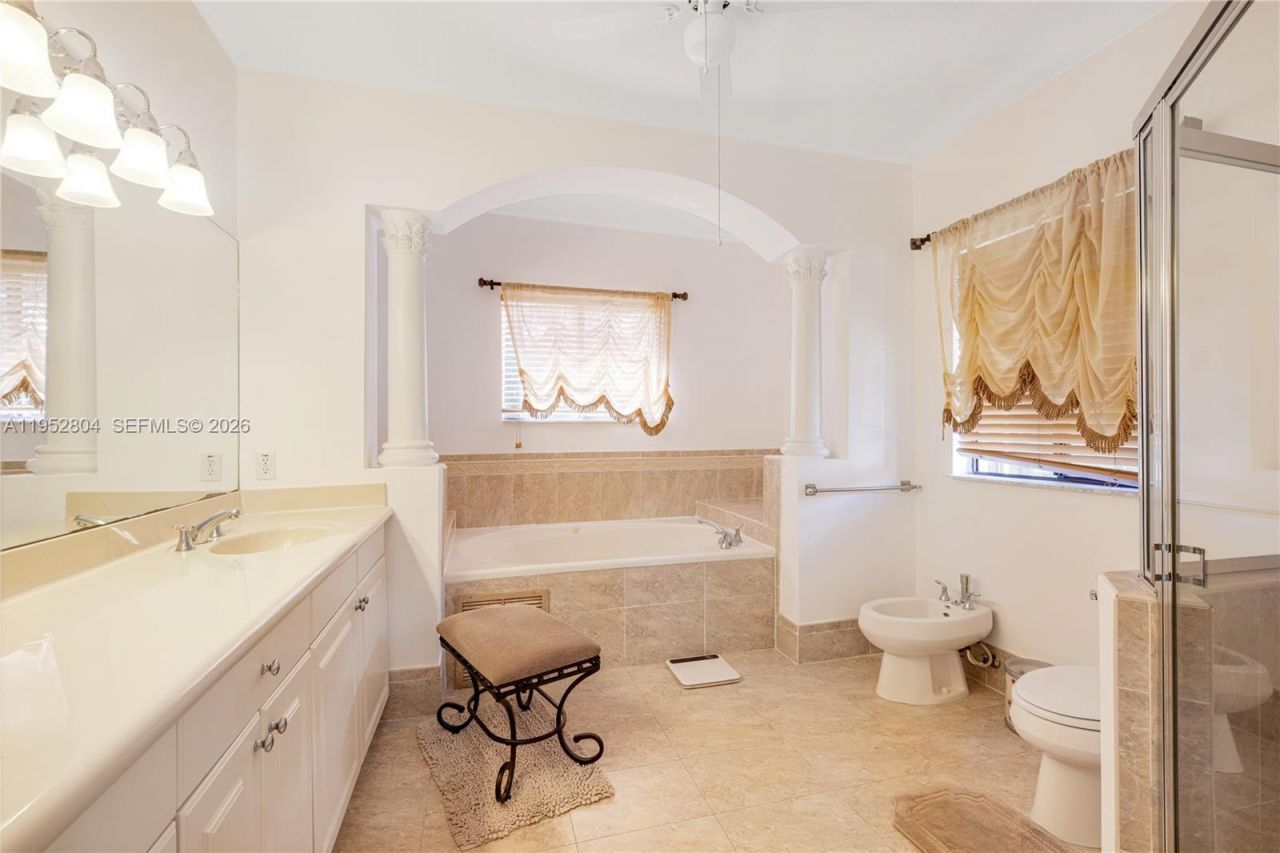 19086 SW 76th Ave , Cutler Bay, FL 33157 Photo